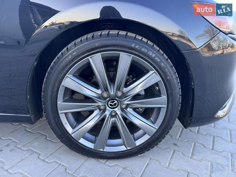 Седан Mazda 6 2018 в Бродах