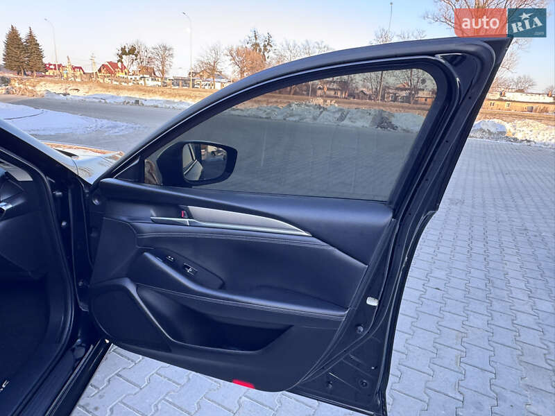 Седан Mazda 6 2018 в Бродах