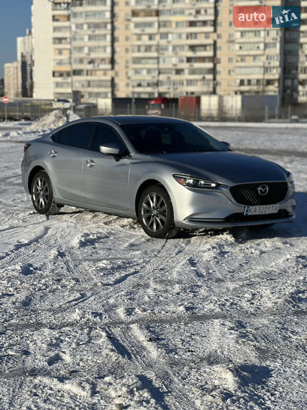 Седан Mazda 6 2019 в Киеве