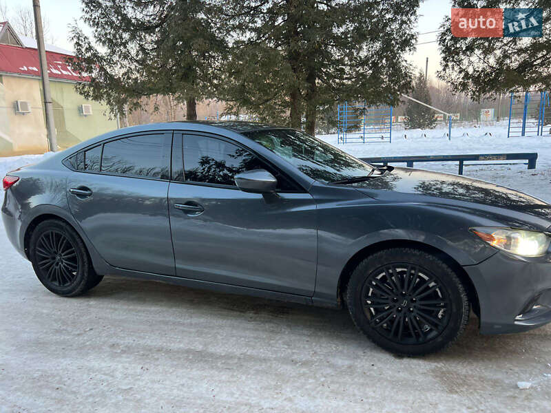 Седан Mazda 6 2016 в Ивано-Франковске