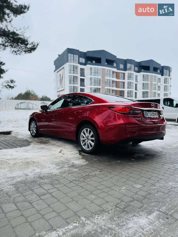 Седан Mazda 6 2014 в Новояворівську