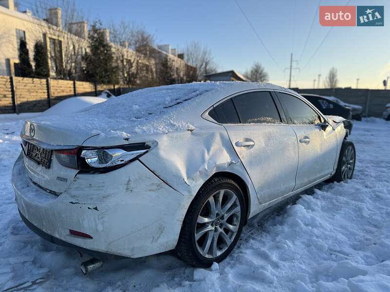 Седан Mazda 6 2015 в Білогородці