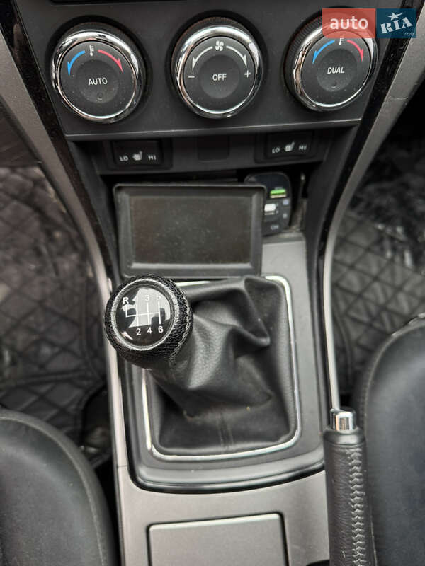 Універсал Mazda 6 2010 в Ставищі