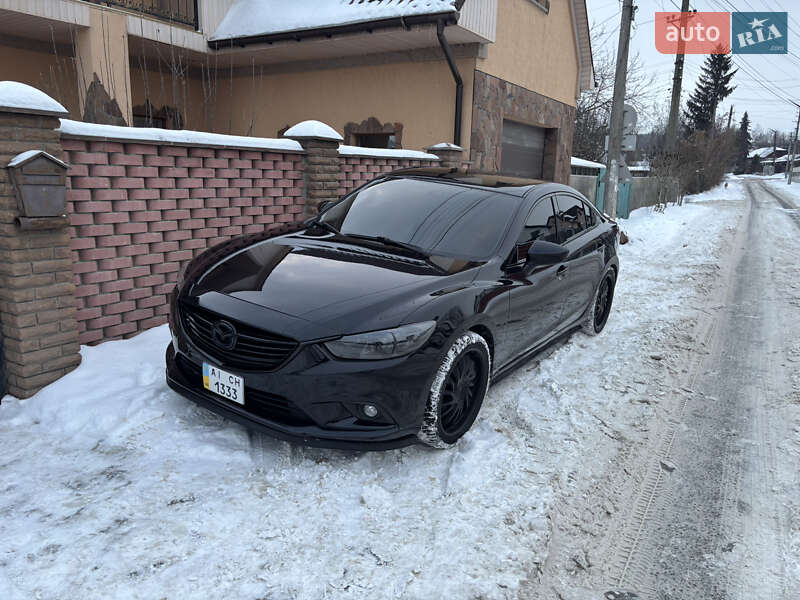 Седан Mazda 6 2015 в Киеве
