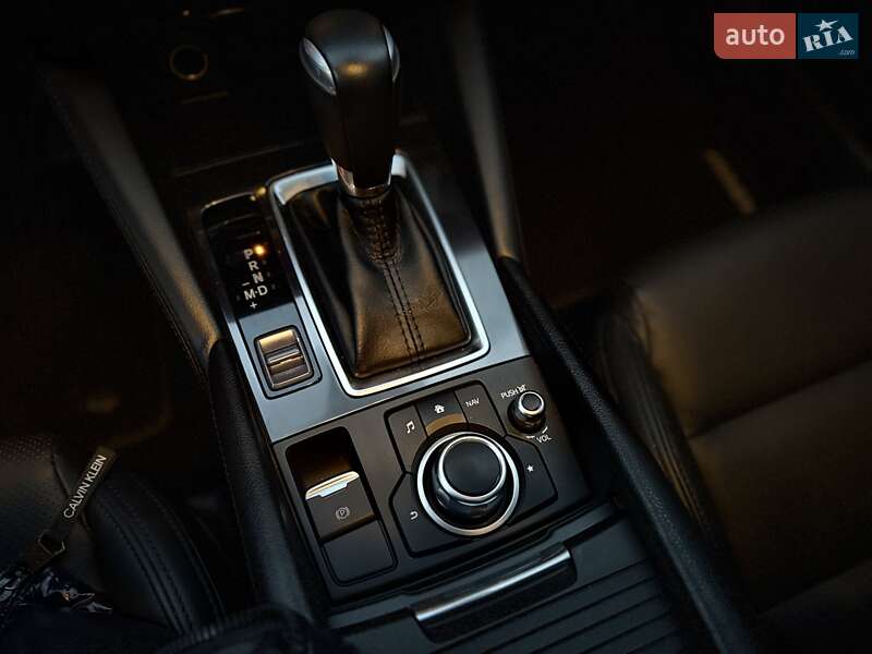 Седан Mazda 6 2017 в Львові