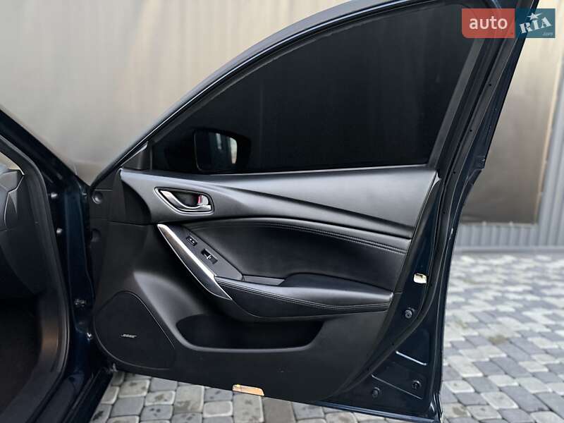Седан Mazda 6 2017 в Львові