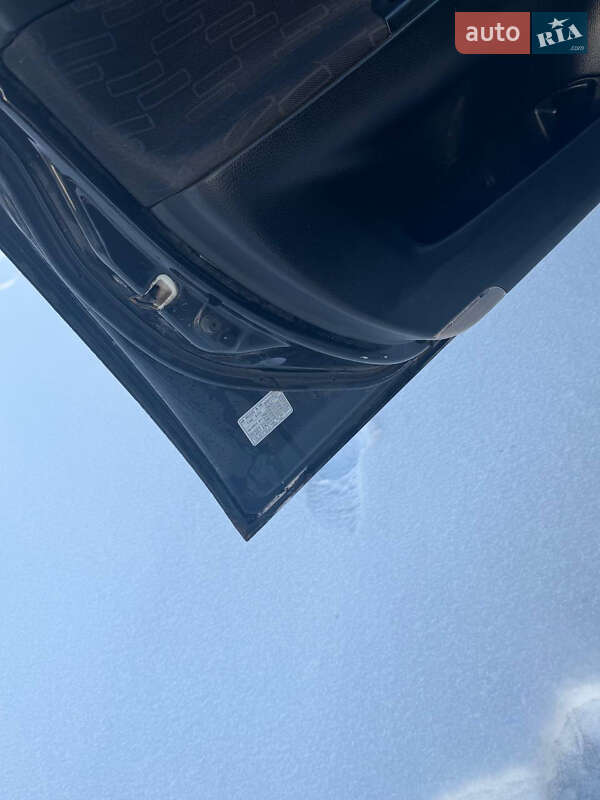 Універсал Mazda 6 2004 в Хмельницькому