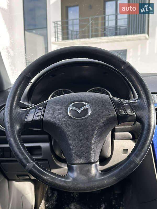 Седан Mazda 6 2003 в Луцьку