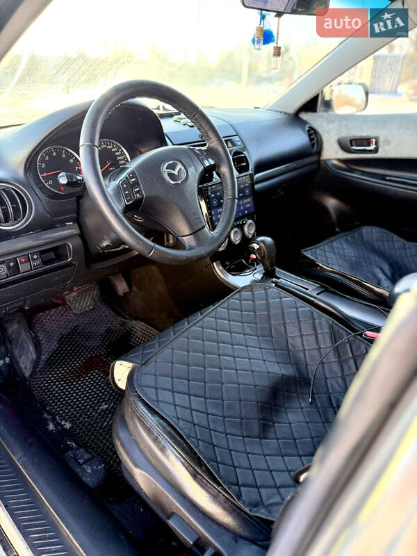 Седан Mazda 6 2002 в Киеве