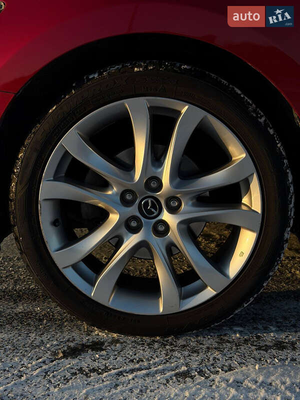 Седан Mazda 6 2013 в Днепре