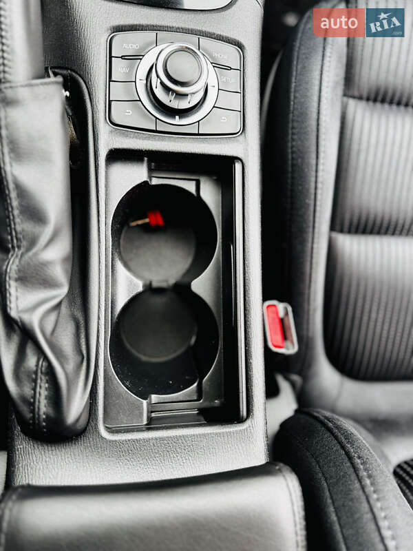 Універсал Mazda 6 2013 в Здолбуніві