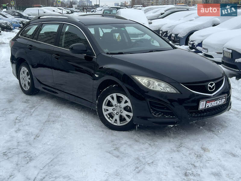 Универсал Mazda 6 2010 в Киеве