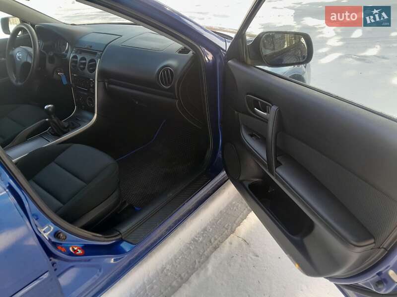 Седан Mazda 6 2005 в Красилові