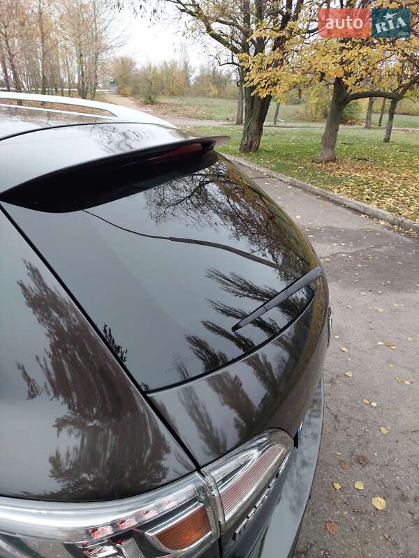 Универсал Mazda 6 2010 в Южноукраинске