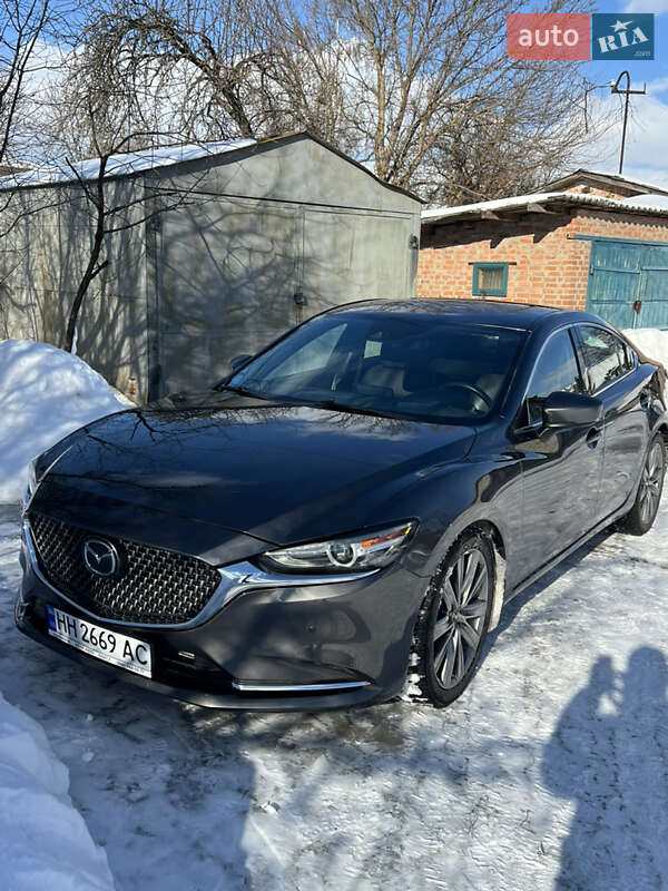 Седан Mazda 6 2018 в Козельце