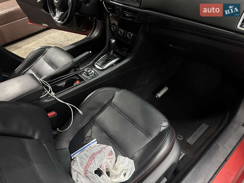Седан Mazda 6 2014 в Одессе