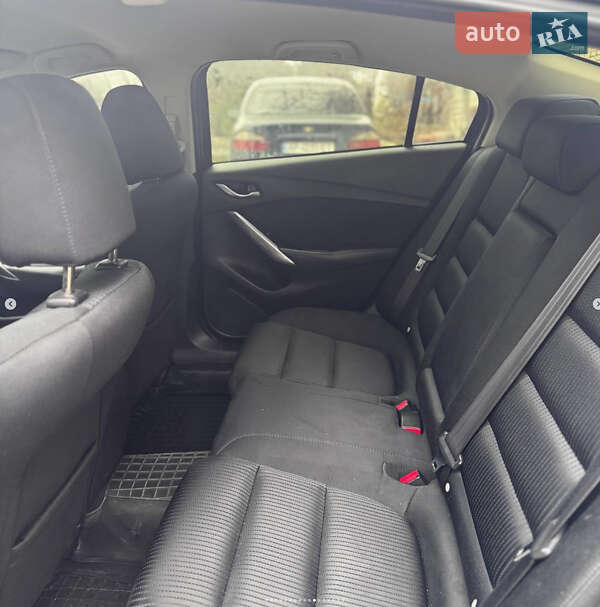 Седан Mazda 6 2015 в Запоріжжі