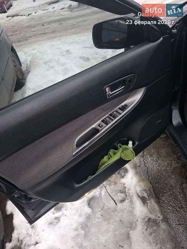 Седан Mazda 6 2004 в Борисполі