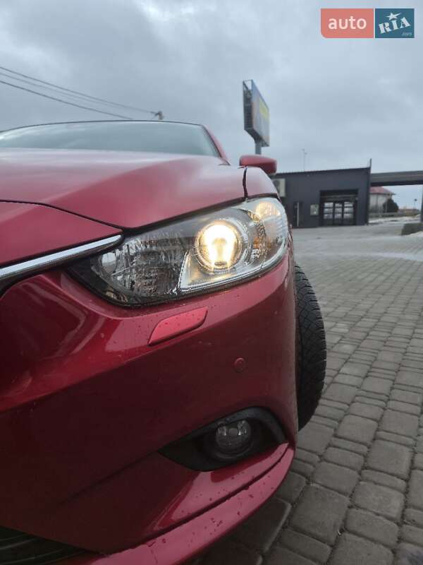 Седан Mazda 6 2018 в Львове