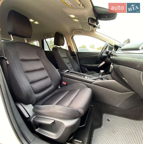 Универсал Mazda 6 2016 в Ровно