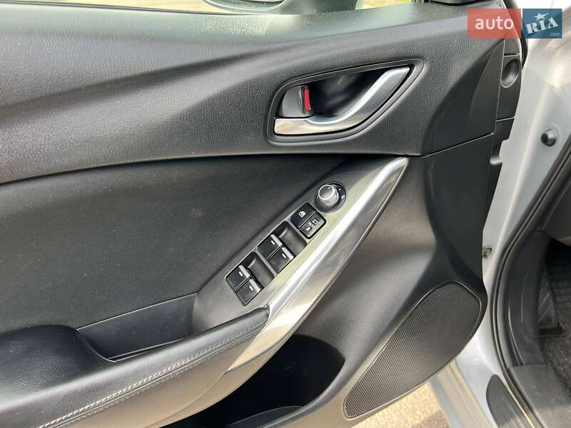 Універсал Mazda 6 2017 в Рівному