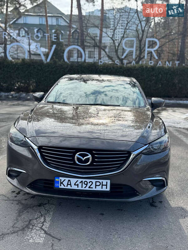 Седан Mazda 6 2016 в Киеве