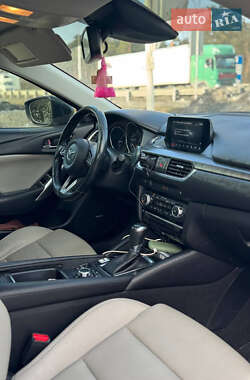Седан Mazda 6 2016 в Киеве