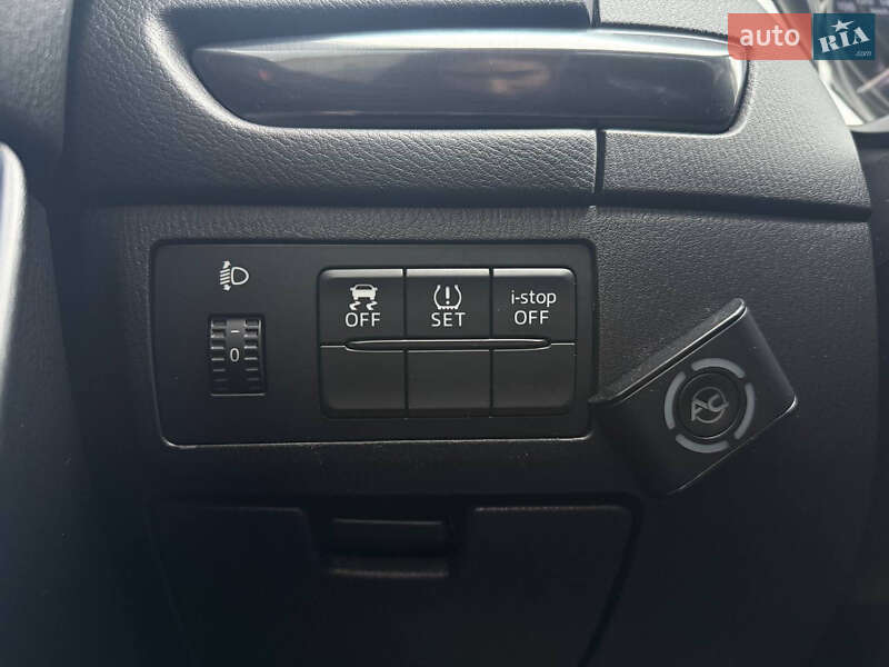 Седан Mazda 6 2013 в Житомире