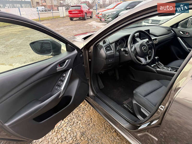 Седан Mazda 6 2015 в Коломые