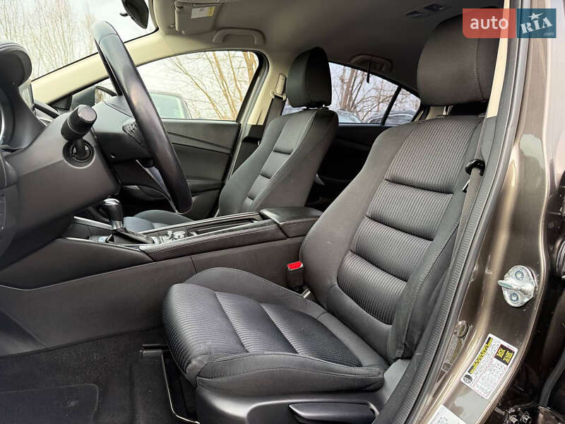 Седан Mazda 6 2015 в Коломые