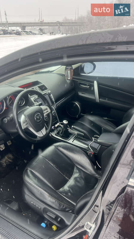 Седан Mazda 6 2008 в Чернівцях