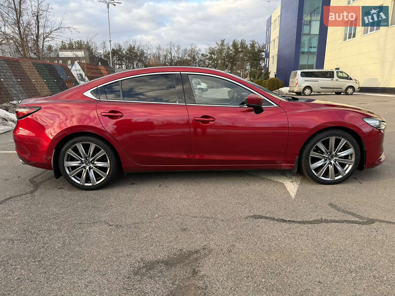 Седан Mazda 6 2019 в Киеве