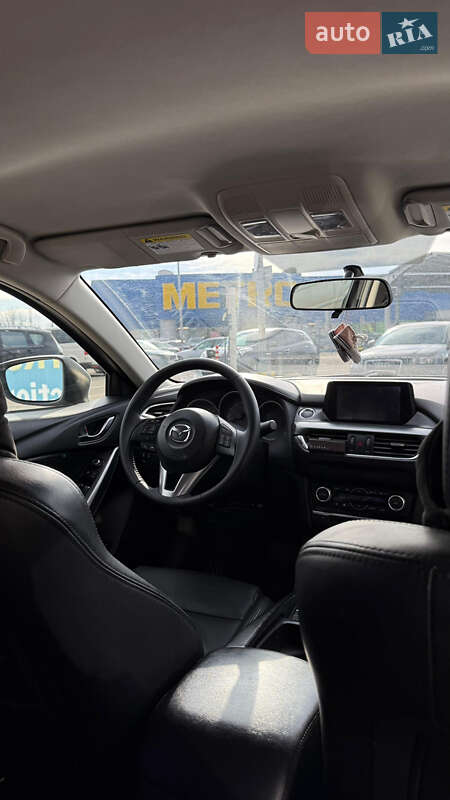 Седан Mazda 6 2015 в Львове