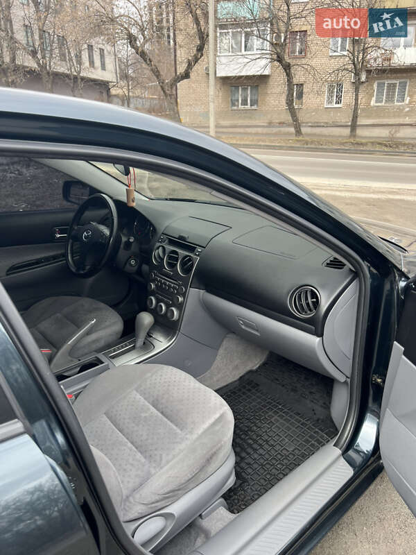 Седан Mazda 6 2005 в Днепре