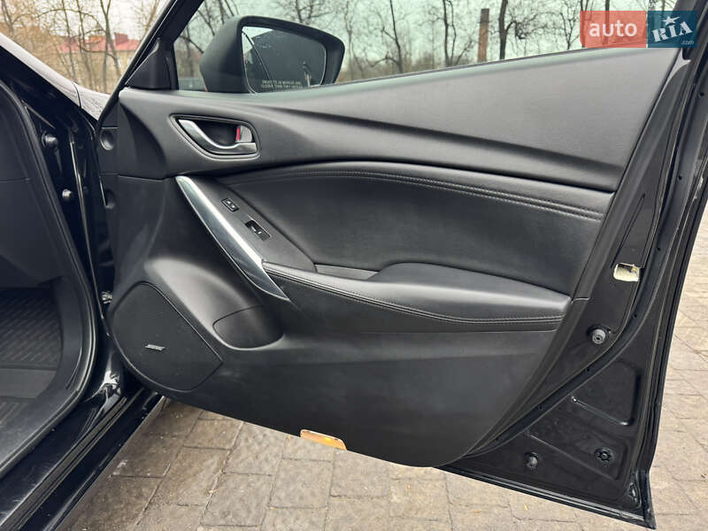 Седан Mazda 6 2014 в Івано-Франківську