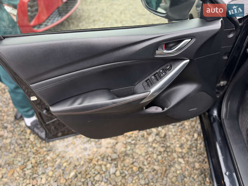 Седан Mazda 6 2013 в Ивано-Франковске