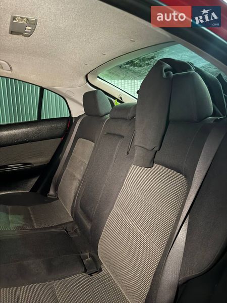 Лифтбек Mazda 6 2003 в Первомайске