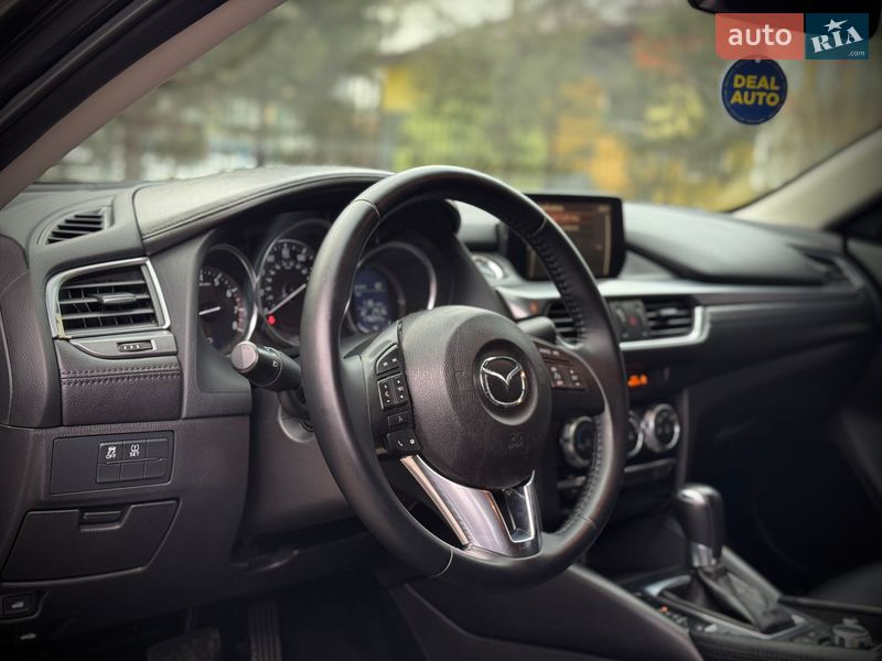 Седан Mazda 6 2016 в Ивано-Франковске