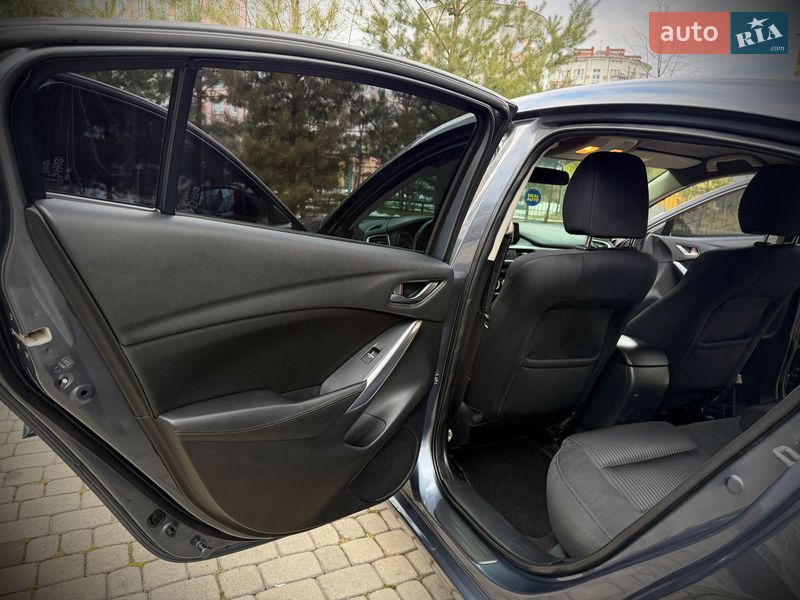 Седан Mazda 6 2016 в Ивано-Франковске