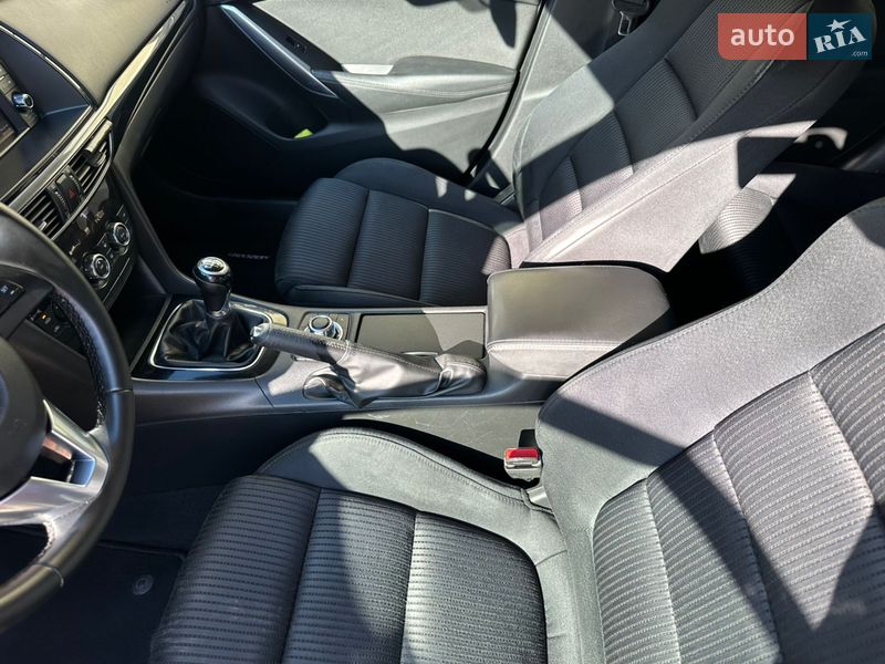 Універсал Mazda 6 2014 в Чернівцях