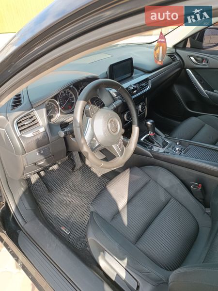 Седан Mazda 6 2016 в Запоріжжі