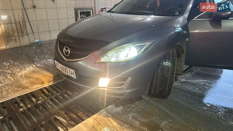 Седан Mazda 6 2008 в Снятині