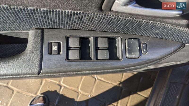 Лифтбек Mazda 6 2006 в Ровно фото 13 Лифтбек Mazda 6 2006 в Ровно