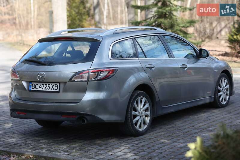 Универсал Mazda 6 2010 в Львове