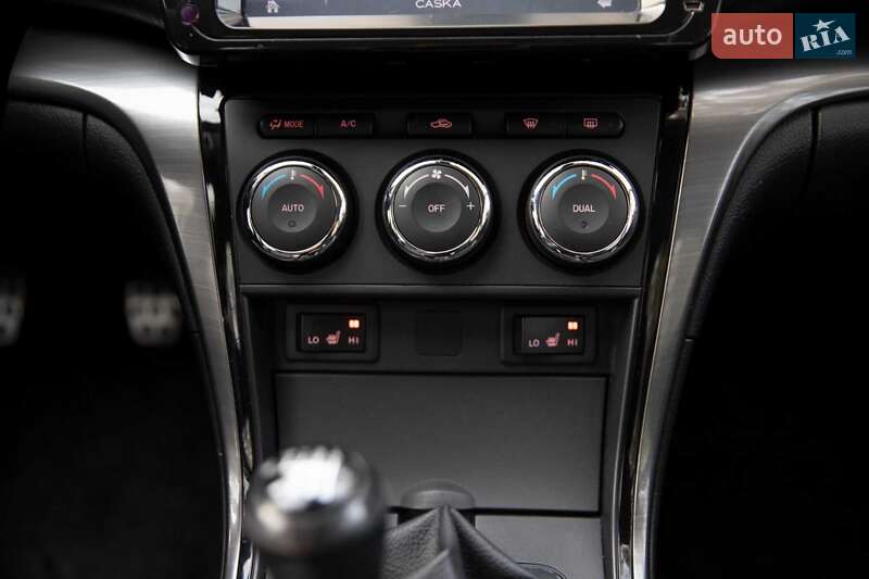 Универсал Mazda 6 2010 в Львове