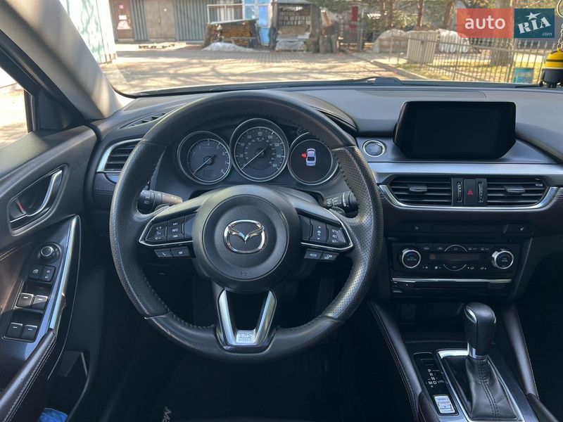 Седан Mazda 6 2016 в Львове