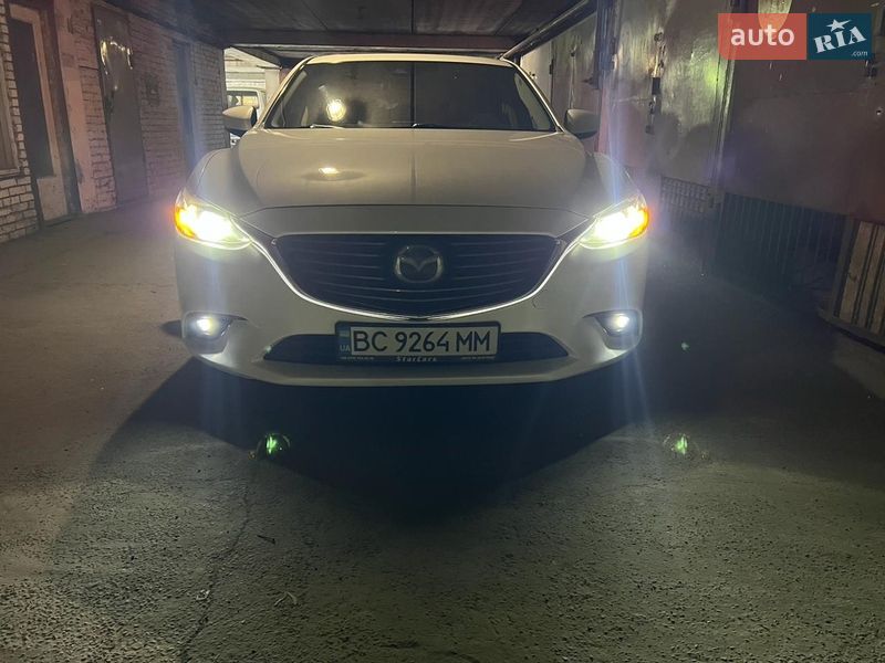Седан Mazda 6 2016 в Львове