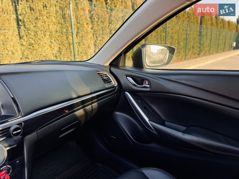 Седан Mazda 6 2014 в Одессе