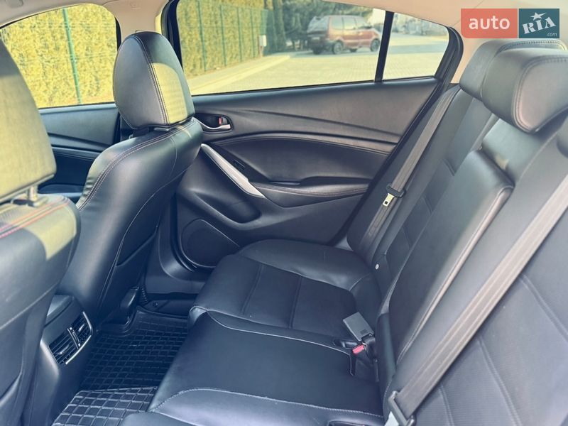 Седан Mazda 6 2014 в Одессе