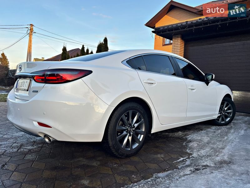 Седан Mazda 6 2019 в Киеве